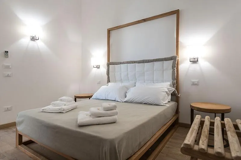 Il Palazzotto Luxury Suites 레체 2*,