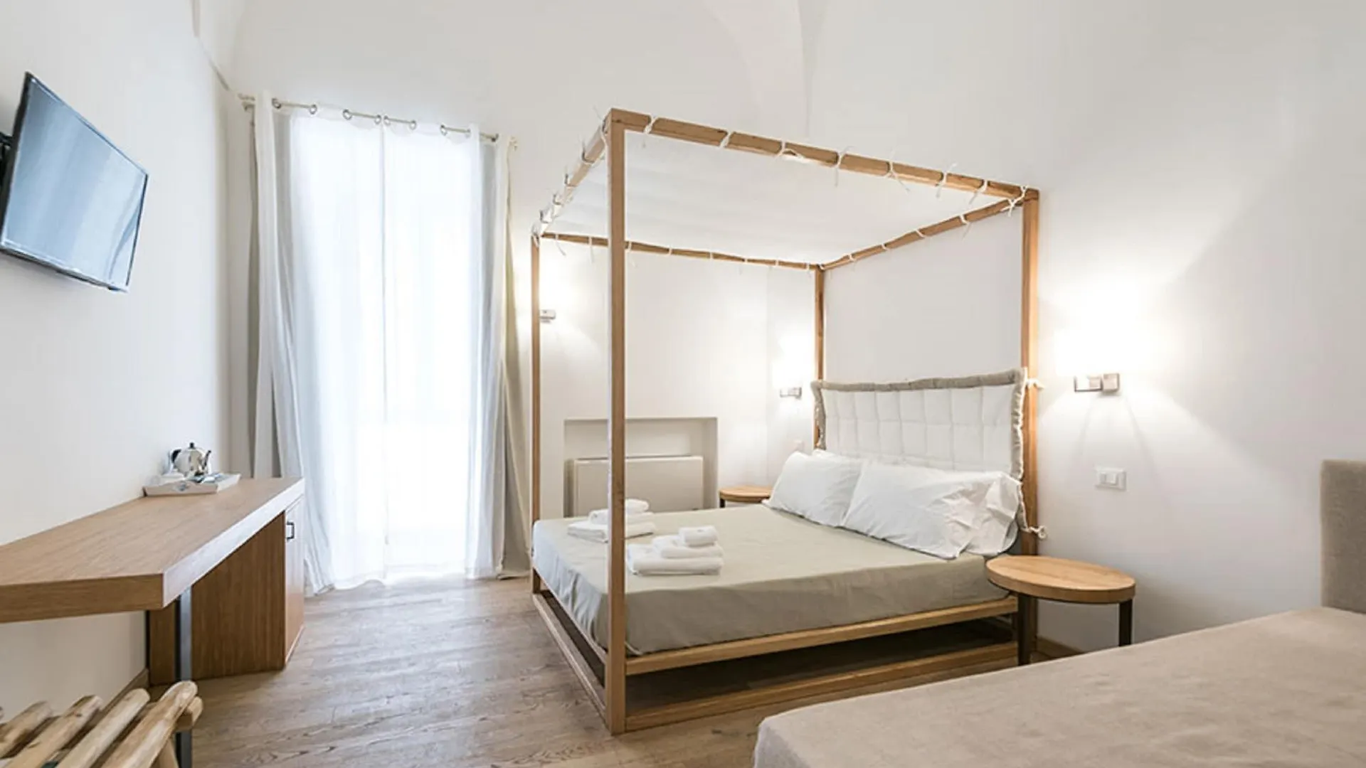 לינה וארוחת בוקר לצ'ה Il Palazzotto Luxury Suites