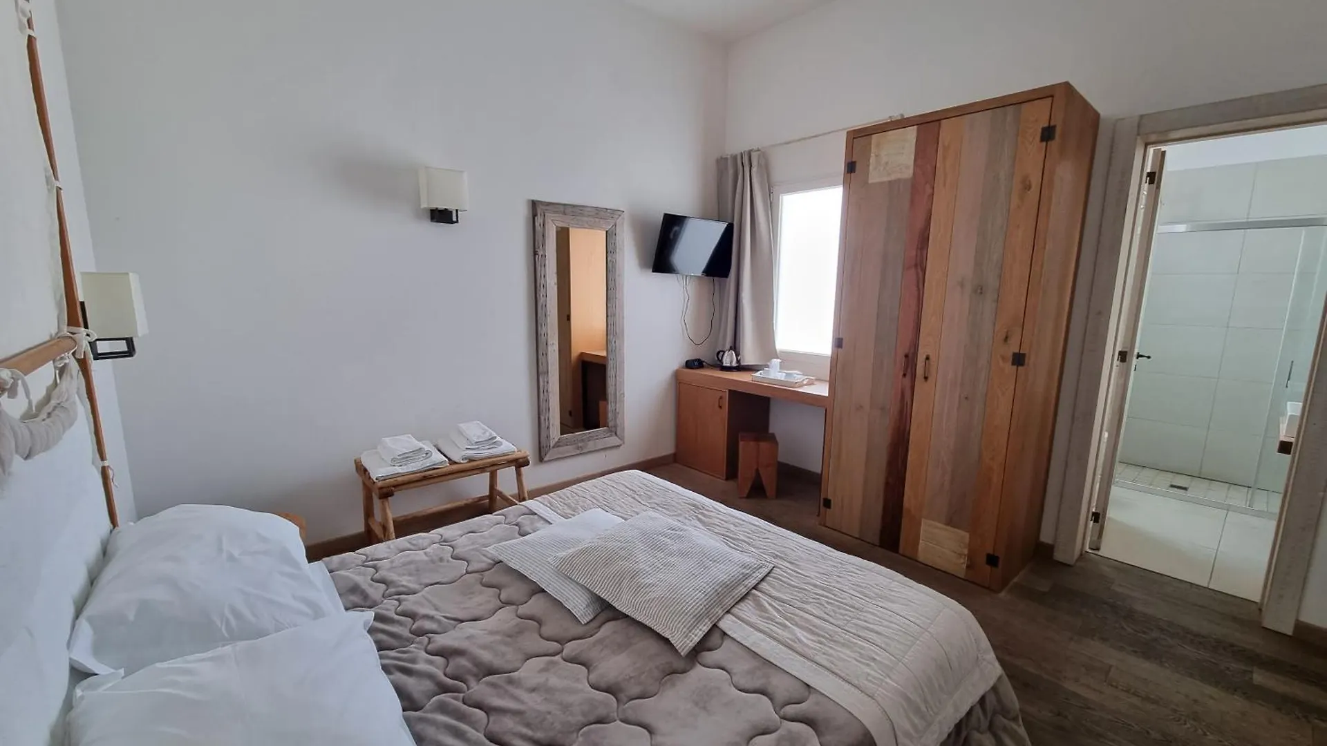 לצ'ה Il Palazzotto Luxury Suites לינה וארוחת בוקר